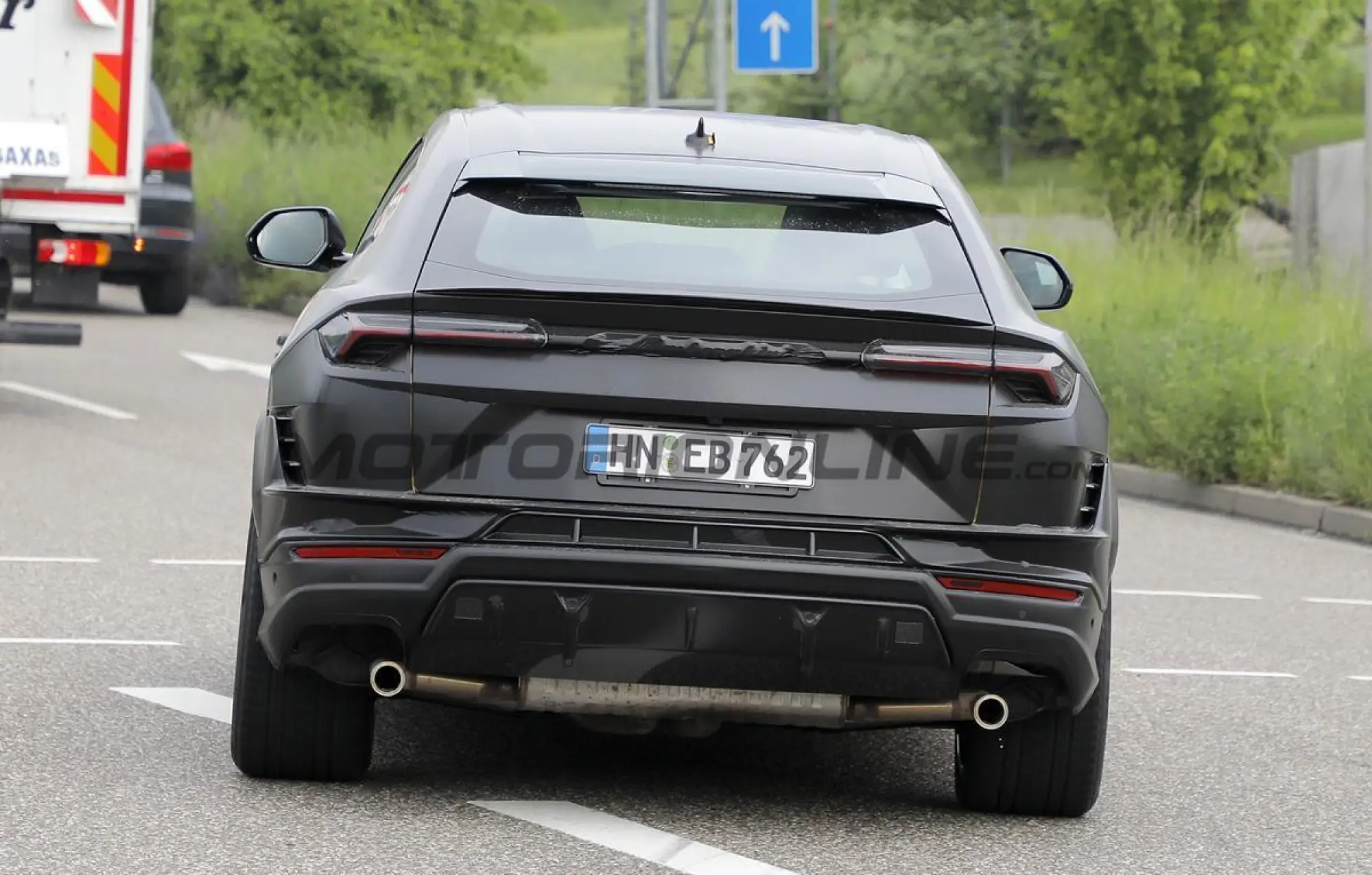 Lamborghini Urus EVO - Foto spia 24-05-2022 - 11