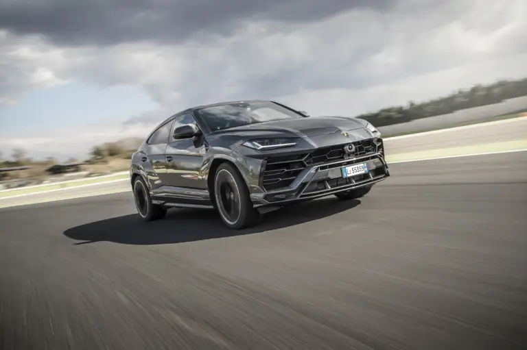 Lamborghini Urus - Foto 1-4-2021 - 14