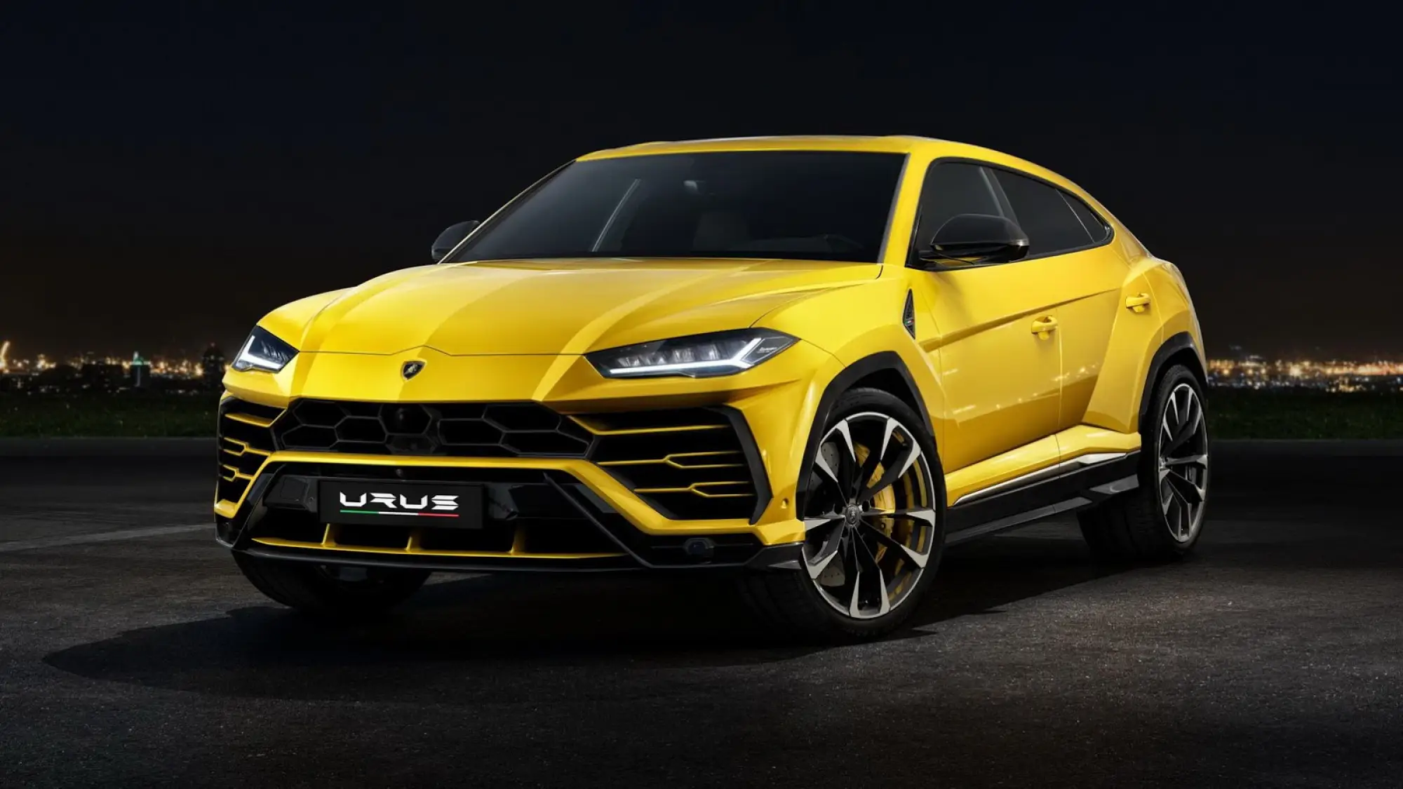 Lamborghini Urus - Foto ufficiali - 1