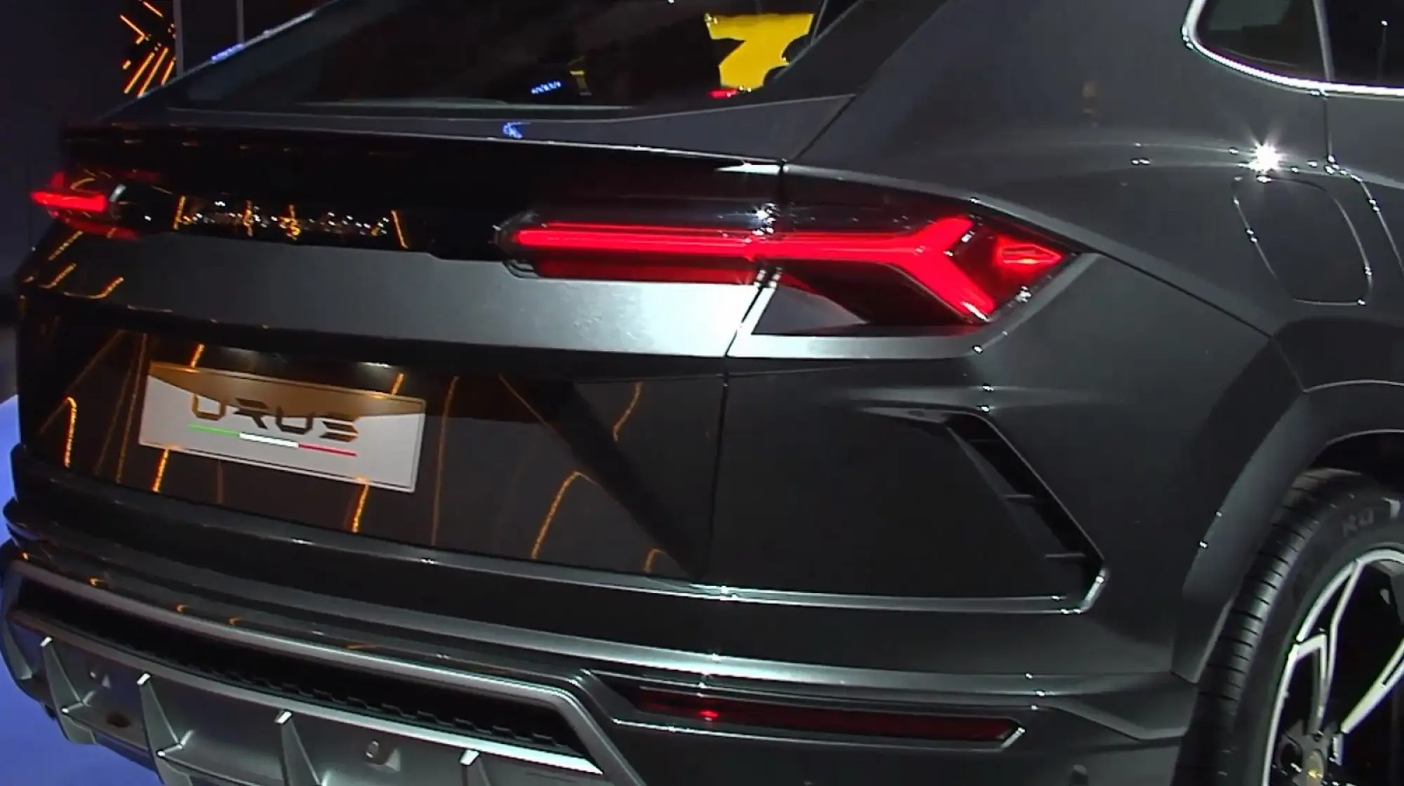 Lamborghini Urus - Foto ufficiali - 26
