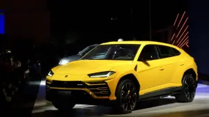 Lamborghini Urus - Foto ufficiali - 29