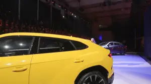 Lamborghini Urus - Foto ufficiali