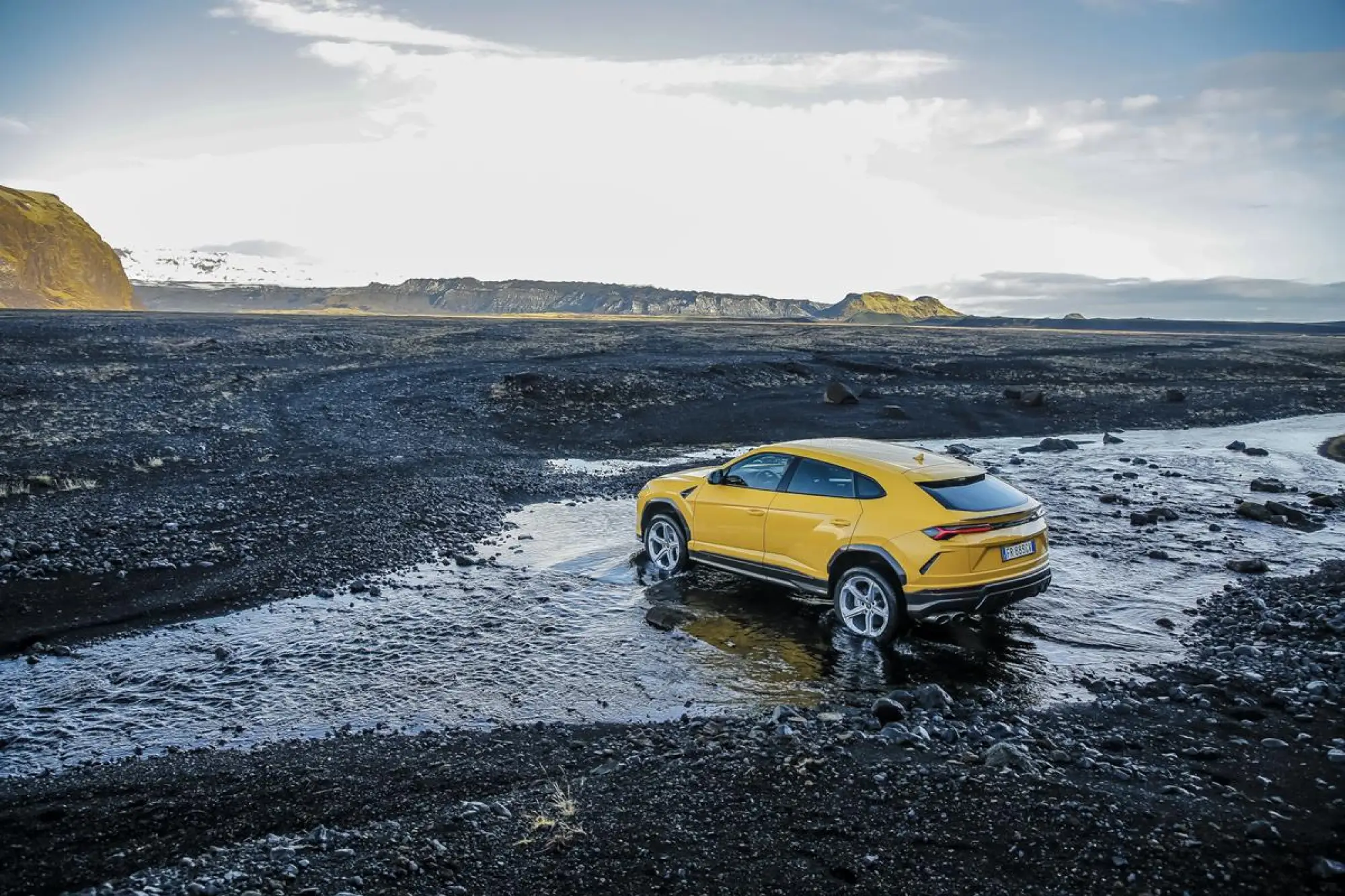 Lamborghini Urus in Islanda - 19
