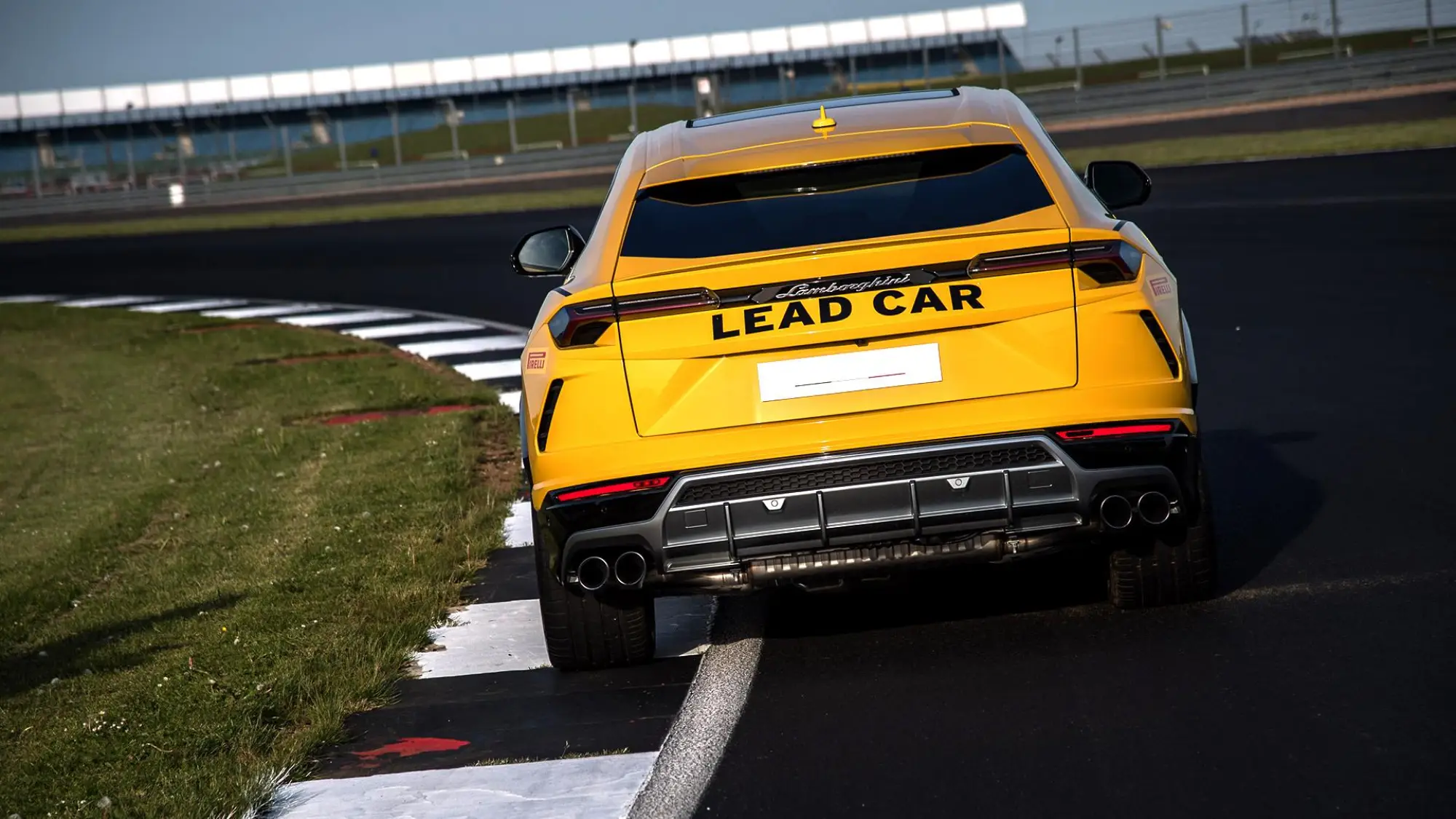 Lamborghini Urus - Lead car Lamborghini Super Trofeo Europe - 5