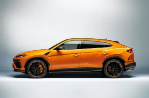 Lamborghini Urus Pearl Capsule - 13