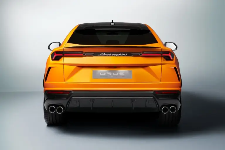 Lamborghini Urus Pearl Capsule - 15