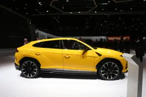 Lamborghini Urus - Salone di Ginevra 2018 - 5