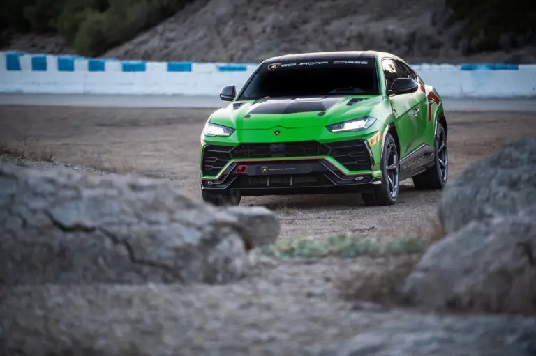 Lamborghini Urus ST-X - Foto ufficiali - 3