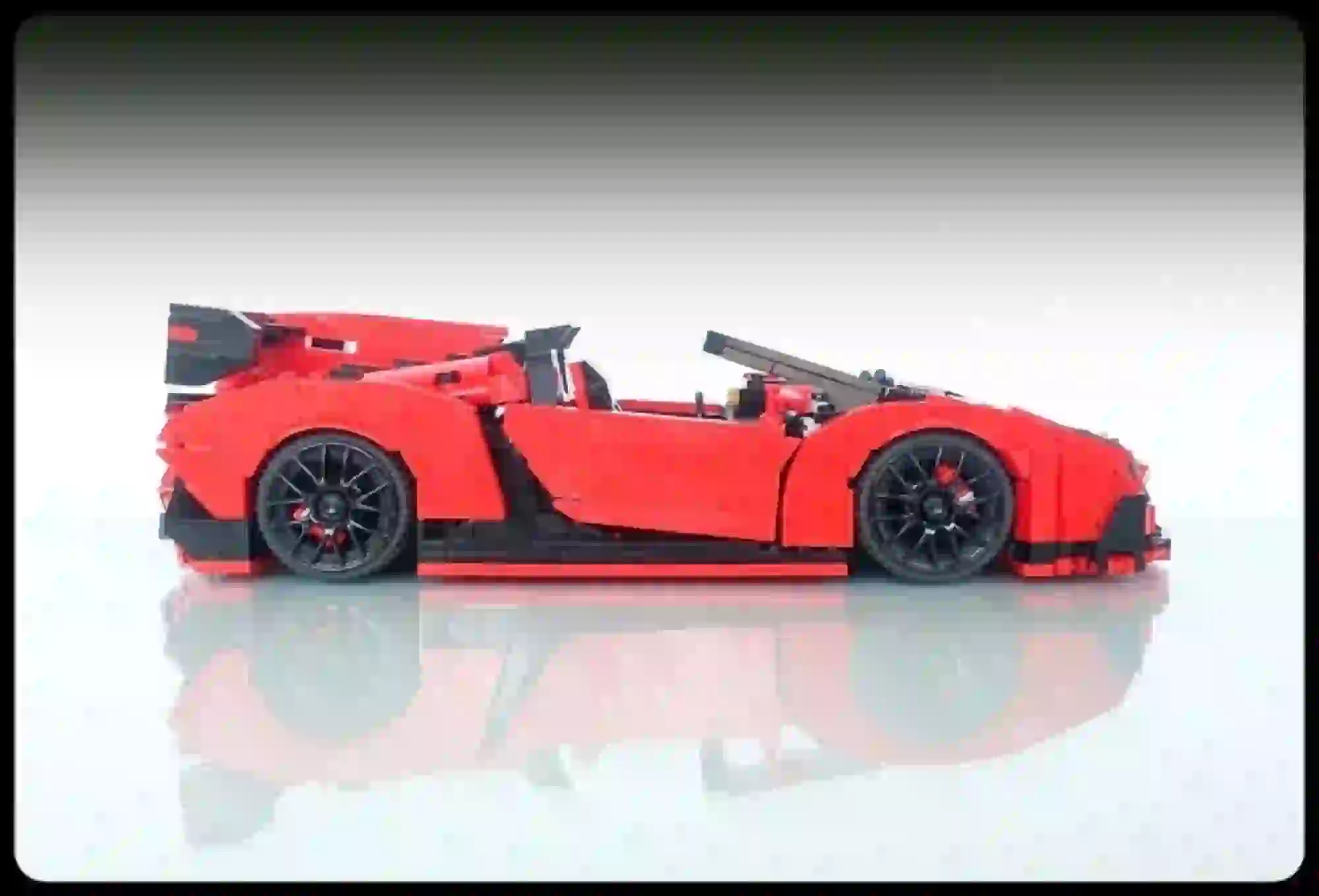 Lamborghini Veneno Roadster in versione Lego - 2