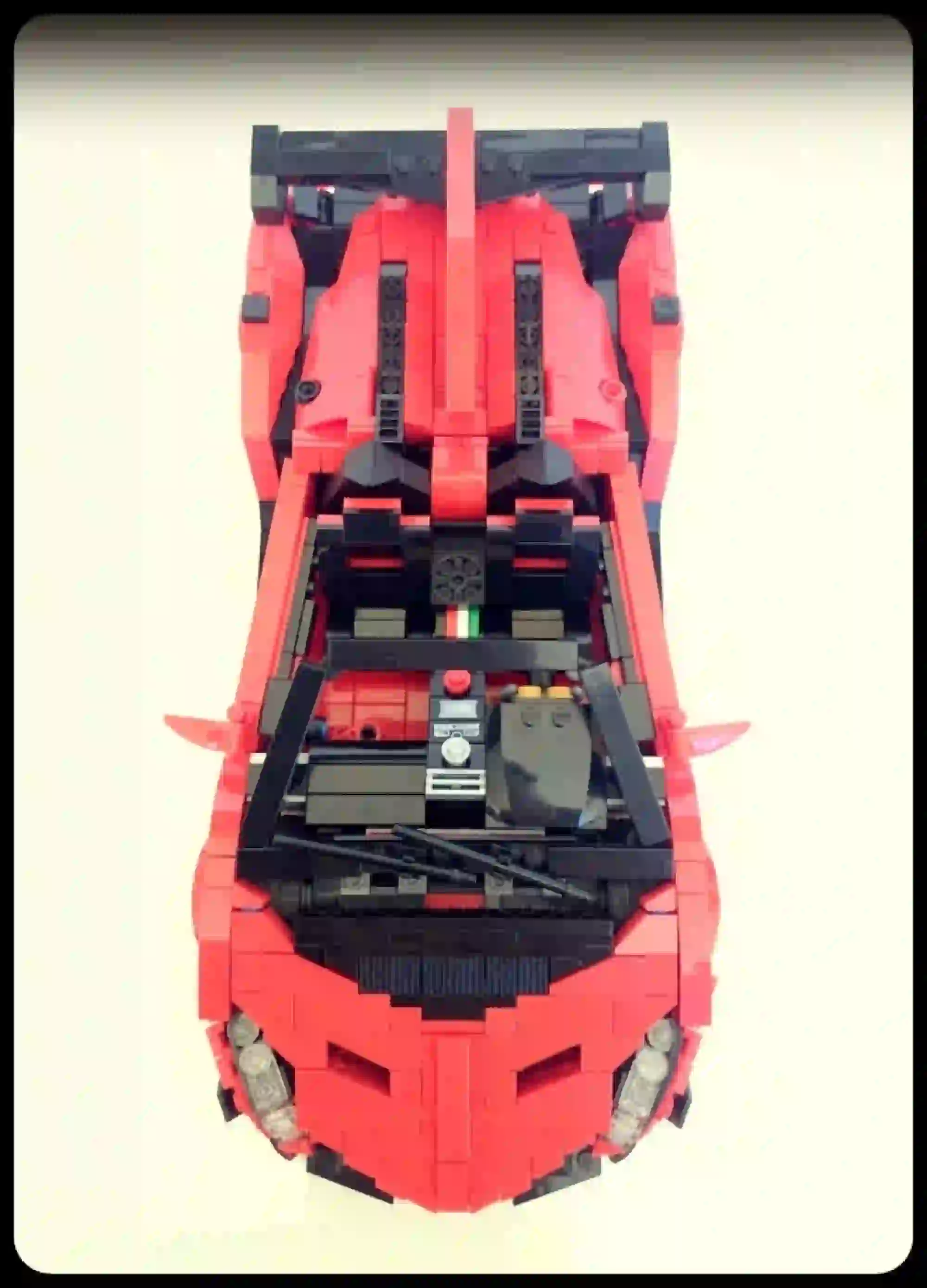 Lamborghini Veneno Roadster in versione Lego - 7