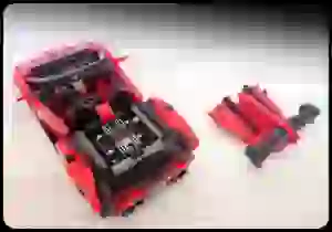 Lamborghini Veneno Roadster in versione Lego
