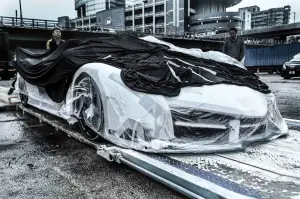 Lamborghini Veneno Roadster (White) - 20