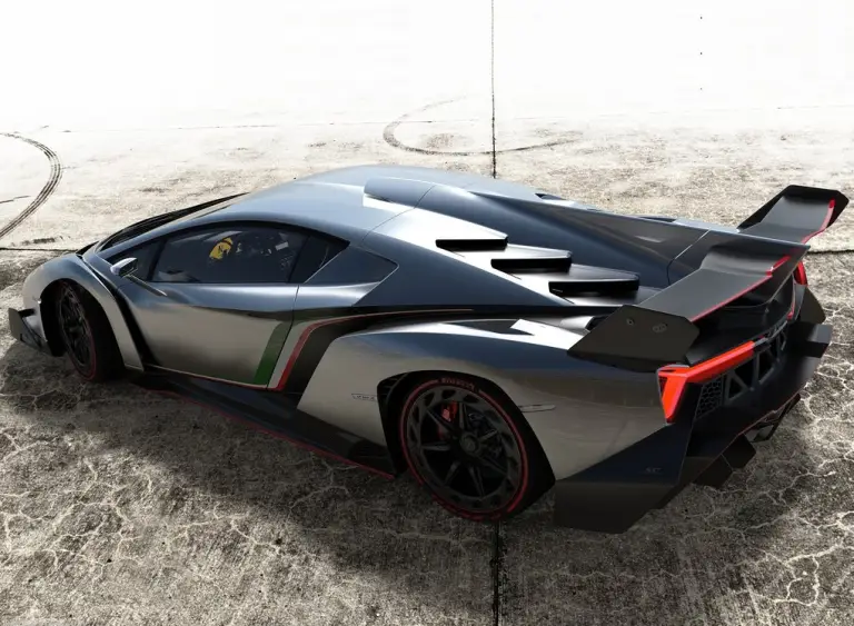 Lamborghini Veneno - Salone di Ginevra 2013 - 7