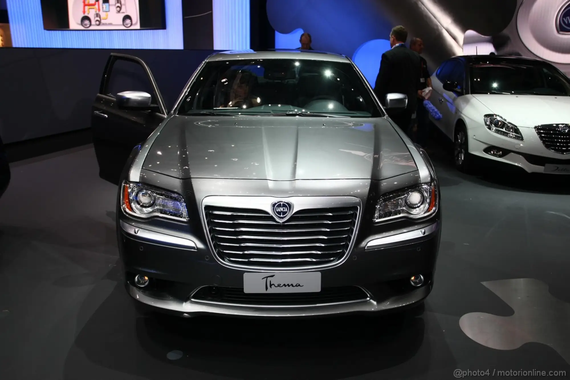 Lancia Thema Ginevra 2011 - 32