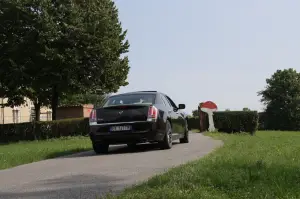 Lancia Thema - Prova su strada 2012