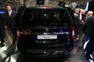 Lancia Voyager Ginevra 2011