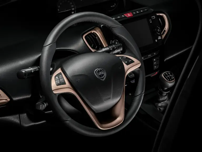 Lancia Y Alberta Ferretti - Foto Ufficiali - 9