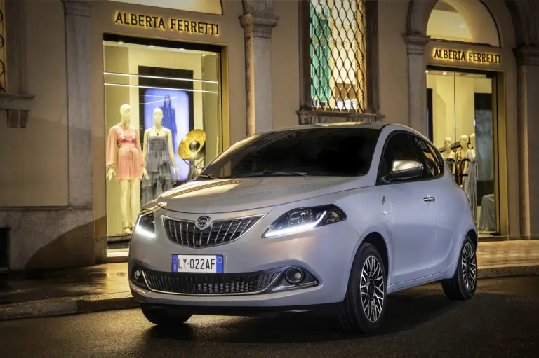 Lancia Y Alberta Ferretti - Foto Ufficiali - 21