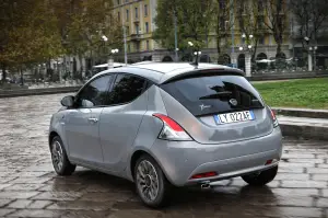 Lancia Y Alberta Ferretti - Foto Ufficiali - 31