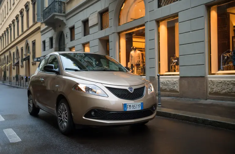 Lancia Y Elefantino Blu, Gold e Platinum - 4