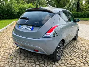 Lancia Ypsilon 2022 Alberta Ferretti - Come e Come Va