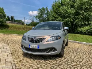 Lancia Ypsilon 2022 Alberta Ferretti - Come e Come Va