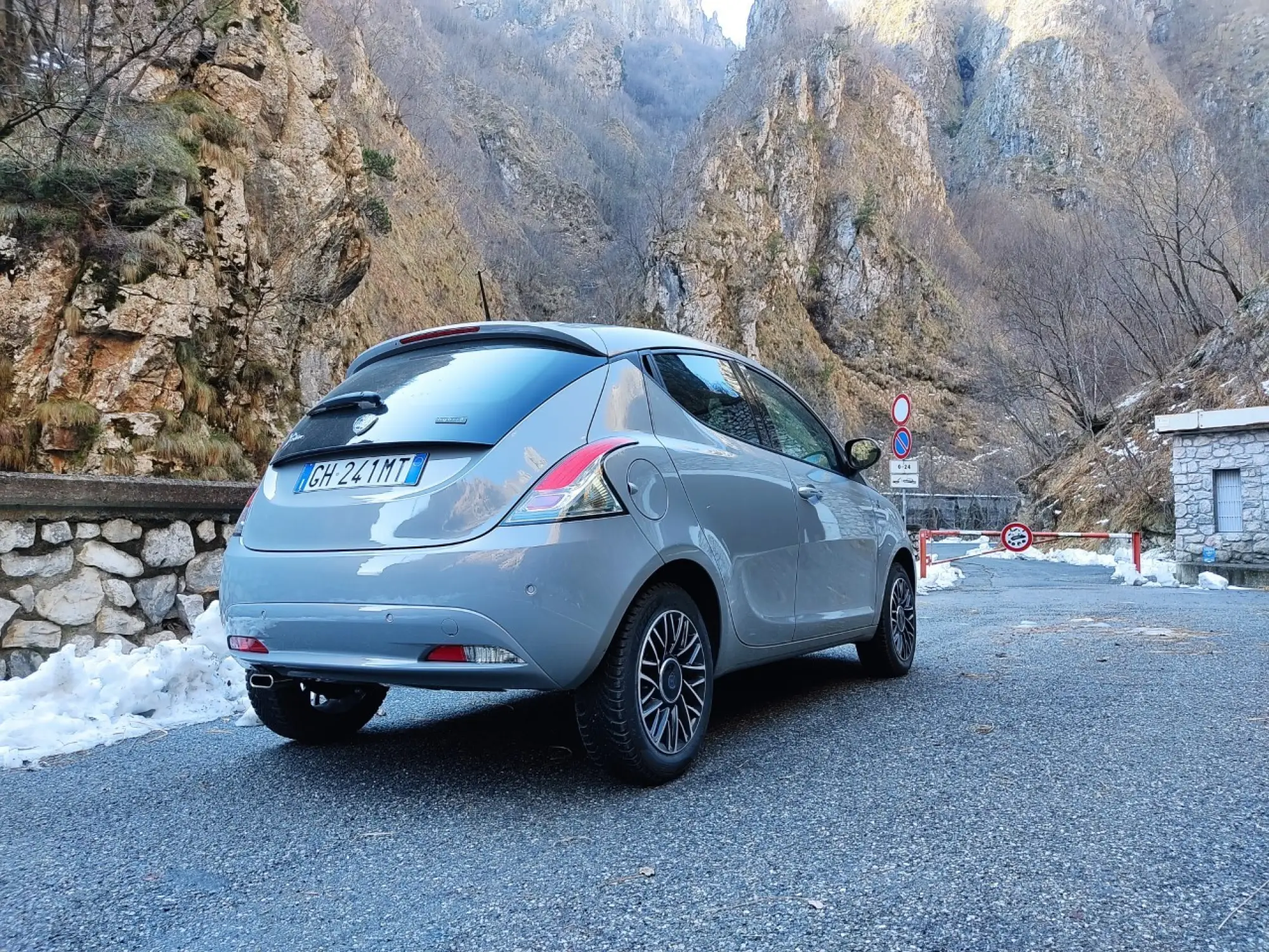 Lancia Ypsilon Alberta Ferretti - Prova su strada - 12