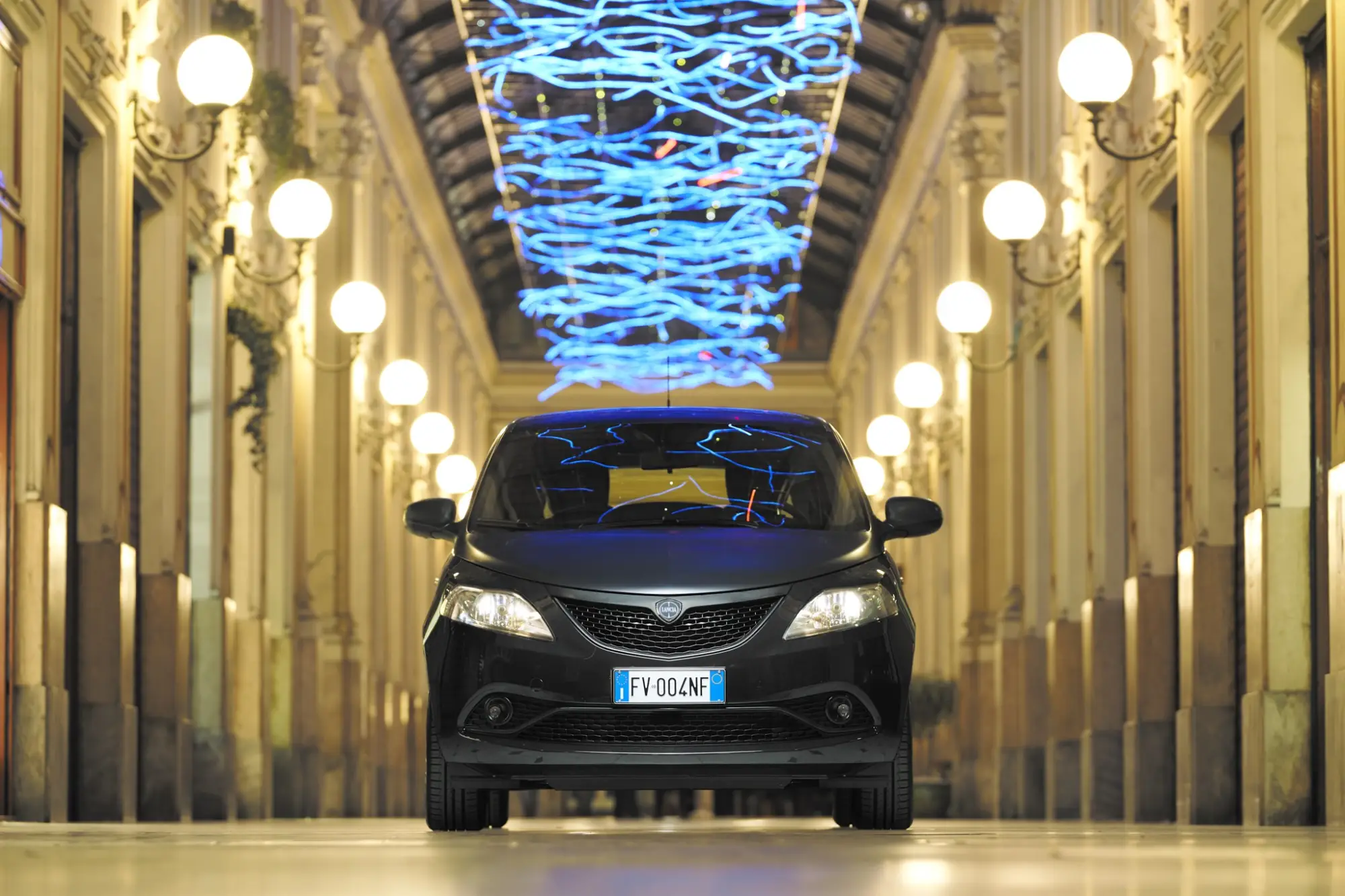 Lancia Ypsilon Black and Noir - 2