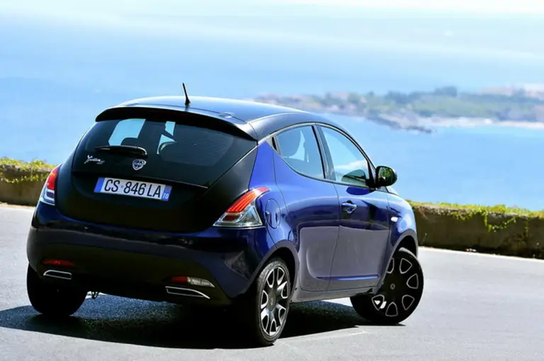 Lancia Ypsilon Elefantino e Momo Design - 18