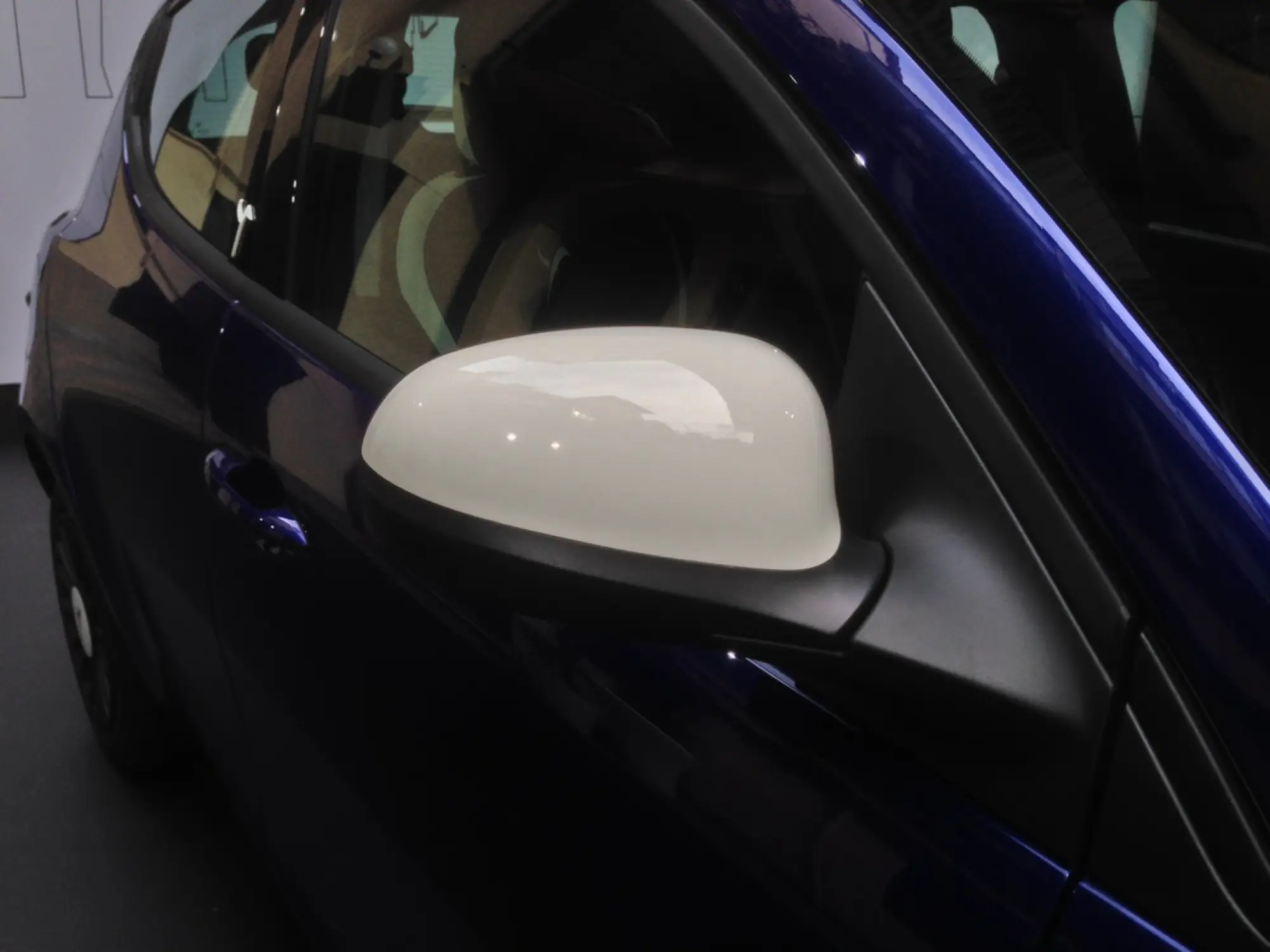 Lancia Ypsilon Elefantino MY 2014 - 2