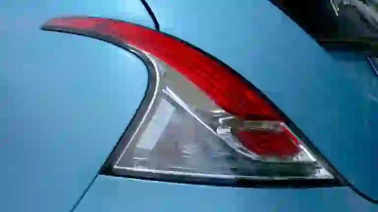 Lancia Ypsilon Hybrid 2020 - 4