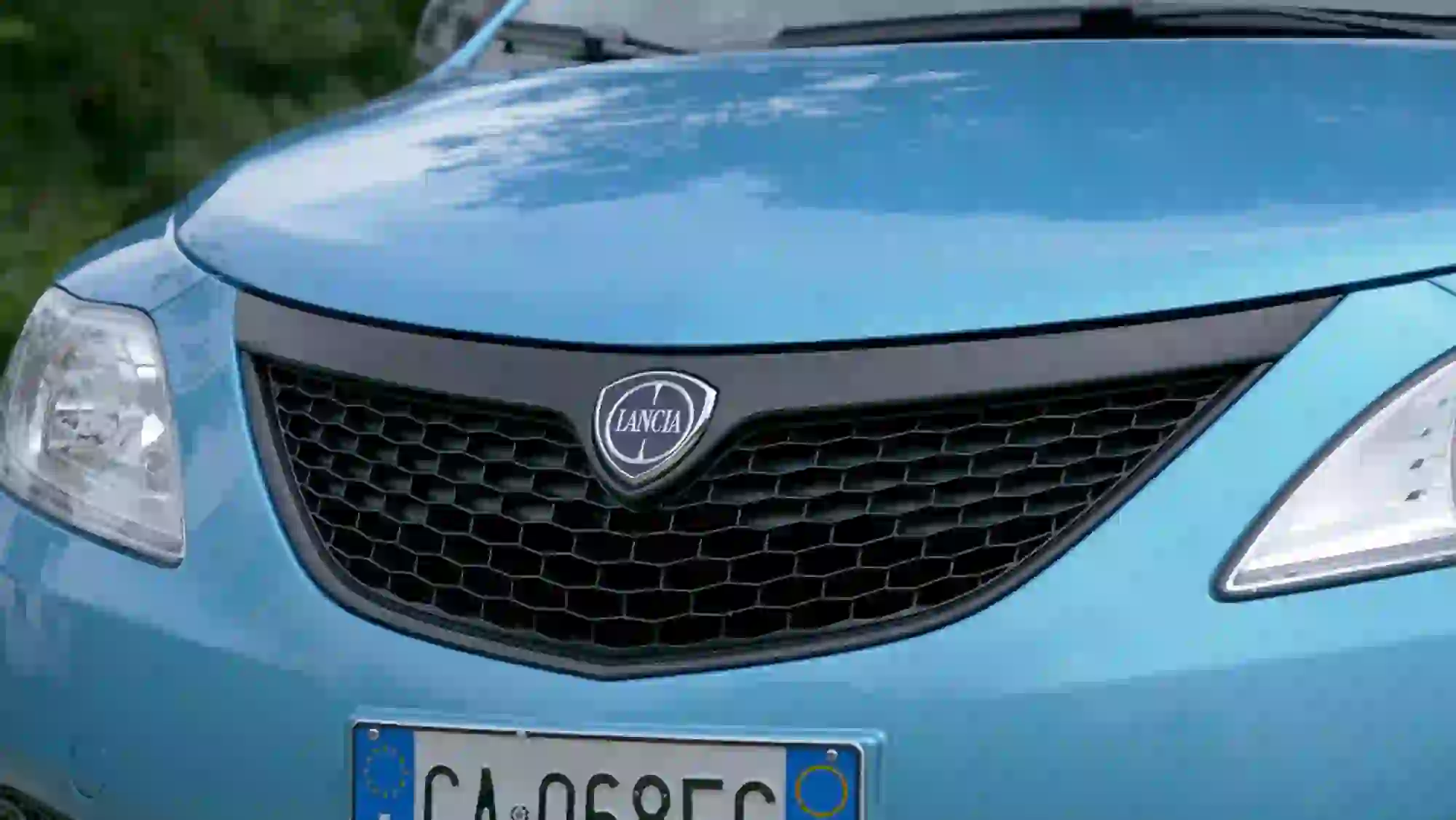Lancia Ypsilon Hybrid 2020 - 2