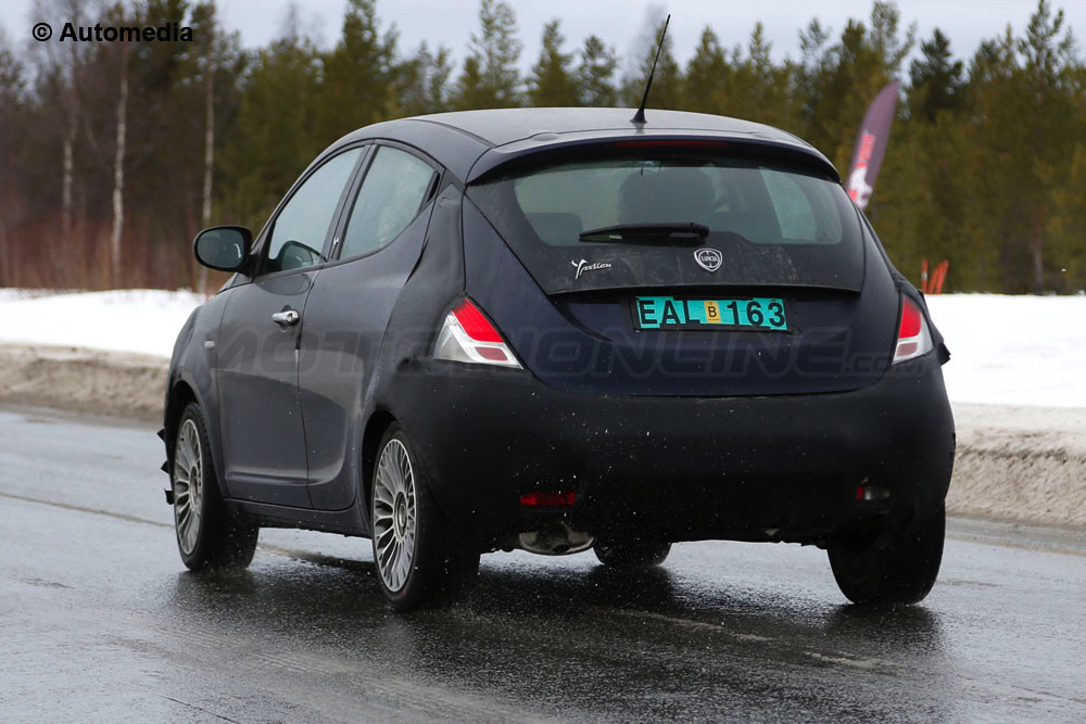 Lancia Ypsilon MY 2015 - Foto spia 23-02-2015