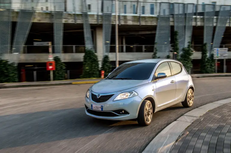 Lancia Ypsilon Mya - 11