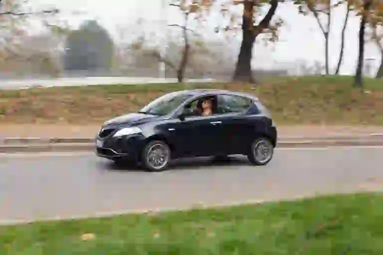 Lancia Ypsilon Vs Opel Karl - 10