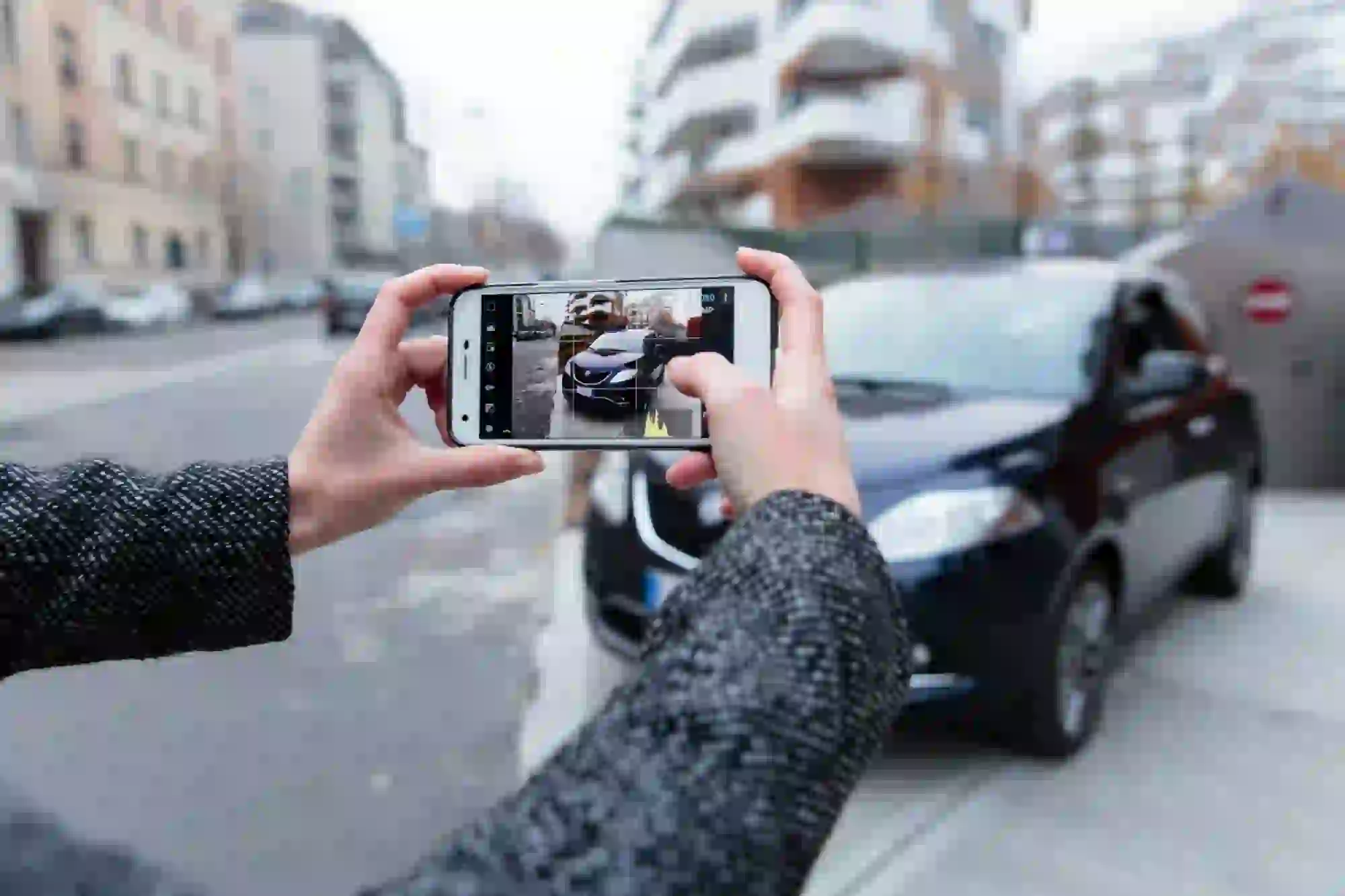 Lancia Ypsilon Vs Opel Karl - 38