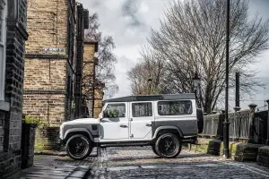 Land Rover Defender 110 Wide-Track by Chelsea Truck Company - Foto - 16