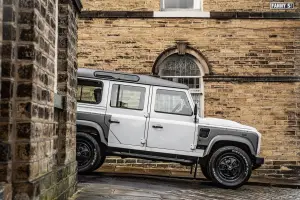 Land Rover Defender 110 Wide-Track by Chelsea Truck Company - Foto - 19