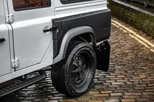 Land Rover Defender 110 Wide-Track by Chelsea Truck Company - Foto - 4