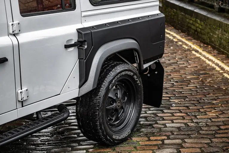 Land Rover Defender 110 Wide-Track by Chelsea Truck Company - Foto - 4