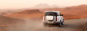 Land Rover Defender 130 - Foto ufficiali - 15