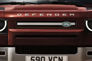 Land Rover Defender 130 - Foto ufficiali - 23