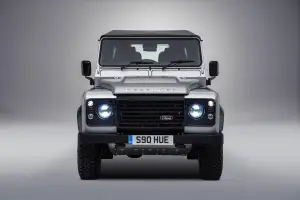 Land Rover Defender 2000000