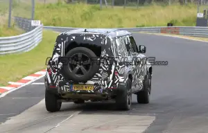 Land Rover Defender 2020 - Foto spia 03-07-2019 - 9