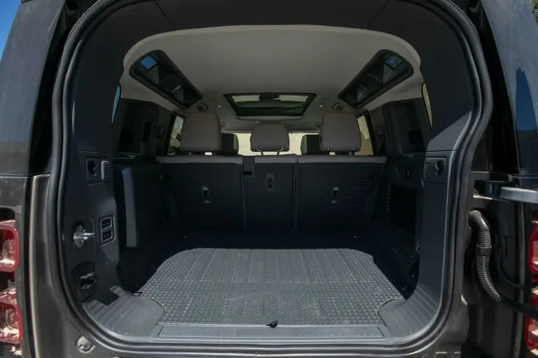 Land Rover Defender 2020 prova - 14