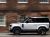 Land Rover Defender 2021 - prime foto ufficiali 