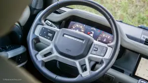Land Rover Defender 2021 - Prova su strada