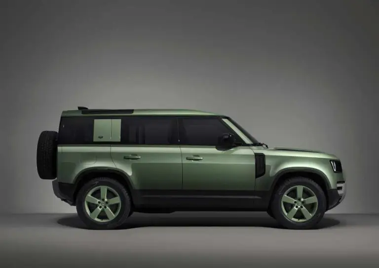 Land Rover Defender 75th Limited Edition - 14