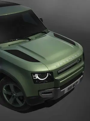 Land Rover Defender 75th Limited Edition - 16
