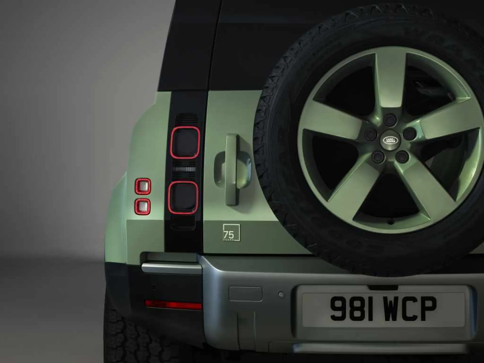 Land Rover Defender 75th Limited Edition - 15